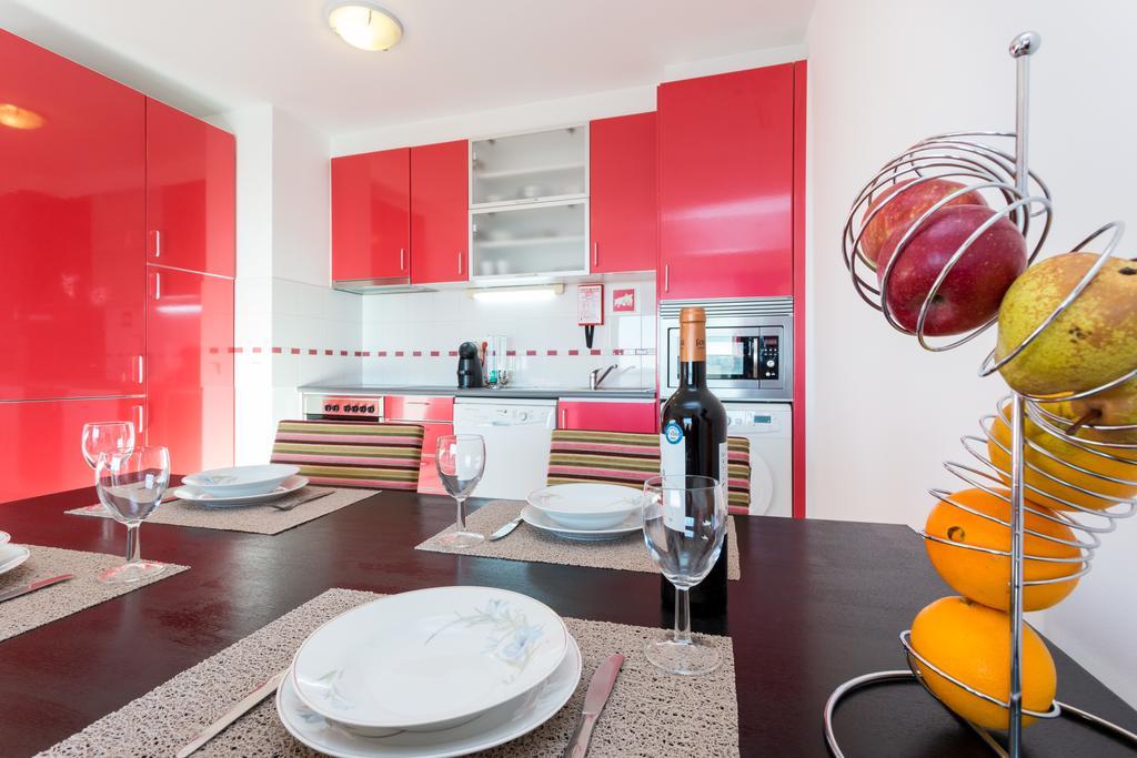 Апартаменты Apartamento Teresa Портиман Экстерьер фото